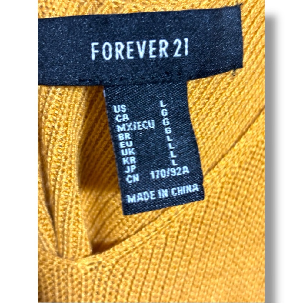Forever 21 Mustard Knit V Neck Relaxed Fit Sleeveless Classic Style Tank Top - Picture 8 of 14